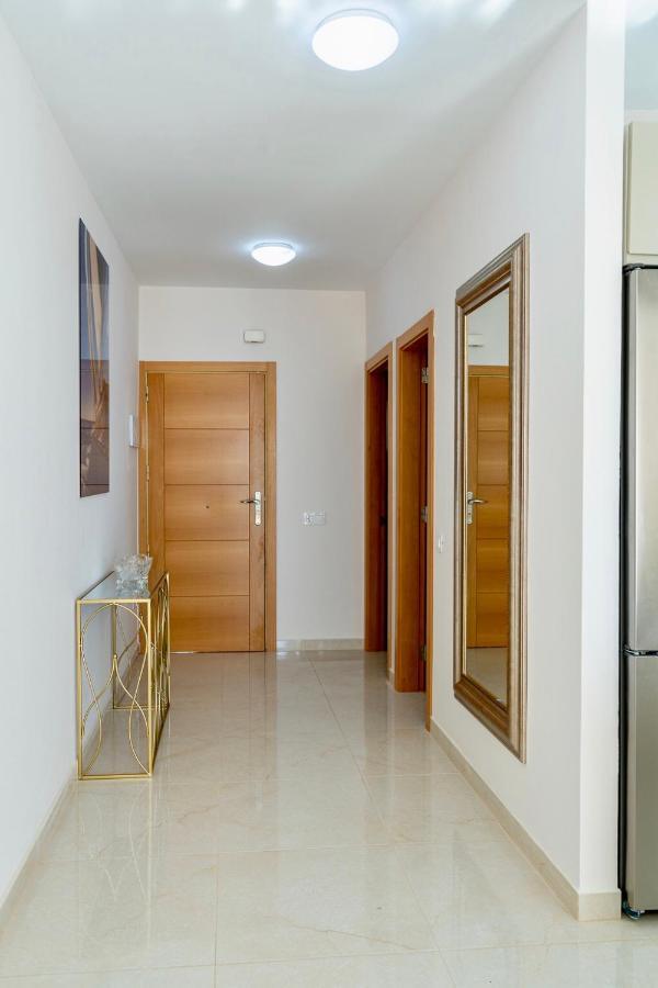 Esmeralda. Lovely And New Apartment Right By The Ocean! Callao Salvaje Exterior foto
